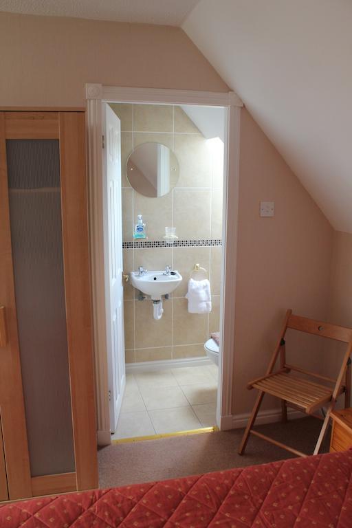 Marchfield Guest House EDI Room photo